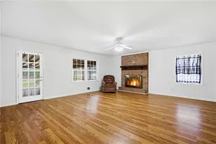 2378 Cambridge St, Snellville, GA 30078 - Photo 7