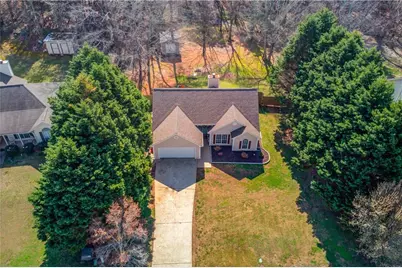 504 Oxford Ridge, Winder, GA 30680 - Photo 3