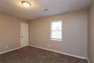 781 Brighton Dr, Lawrenceville, GA 30043 - Photo 13