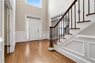 973 Meadow Club Ct, Suwanee, GA 30024 - Photo 3