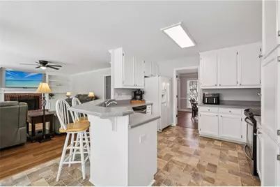 4304 Cedar Bluff Way SW, Lilburn, GA 30047 - Photo 17