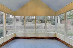 200 Pine Bridge Trail, Alpharetta, GA 30022 - Photo 33