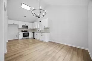 3050 Dove Chase Ct, Snellville, GA 30039 - Photo 5