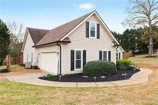 16 Bailey Park Ct, Jefferson, GA 30549 - Photo 25