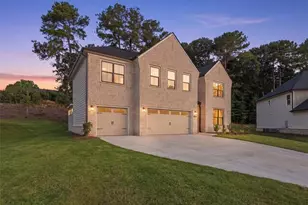 2420 Reserve Manor Ct, Lawrenceville, GA 30043 - Photo 3