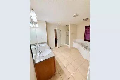 7476 Ledgestone Lane, Riverdale, GA 30274 - Photo 9