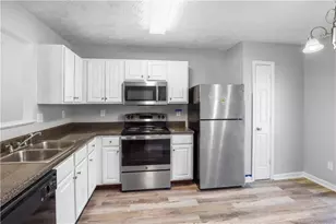 3882 Waldrop Ln, Decatur, GA 30034 - Photo 3