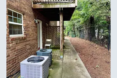 3665 Chestnut Drive #F2, Atlanta, GA 30340 - Photo 17