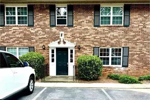 3665 Chestnut Dr, Atlanta, GA 30340 - Photo 3