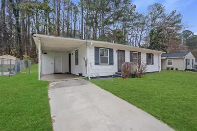 3675 Bunker Hill Drive SW, Atlanta, GA 30331 - Photo 3