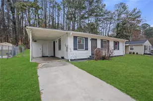 3675 Bunker Hill Dr SW, Atlanta, GA 30331 - Photo 3