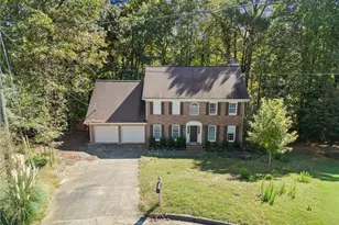 3354 Floral Ct, Suwanee, GA 30024 - Photo 3