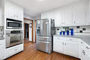 3354 Floral Ct, Suwanee, GA 30024 - Photo 9