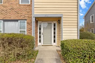 253 Triple Oaks Dr, Tucker, GA 30084 - Photo 3