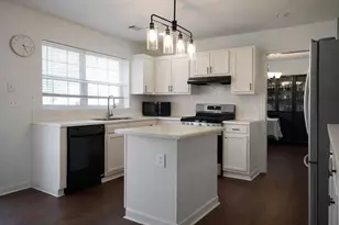 8408 Willows Way, Riverdale, GA 30274 - Photo 17