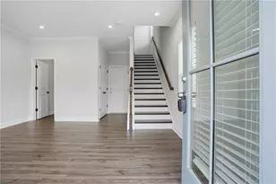 2631 Creekside Dr NW, Atlanta, GA 30318 - Photo 3