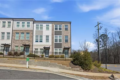 2631 Creekside Drive NW, Atlanta, GA 30318 - Photo 1