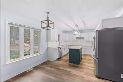 2117 Lakeview Pkwy, Villa Rica, GA 30180 - Photo 11