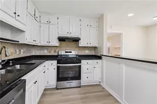 105 Running Bear Trail, Fayetteville, GA 30214 - Photo 9