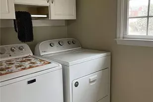 7524 Greens Mill Dr, Loganville, GA 30052 - Photo 11