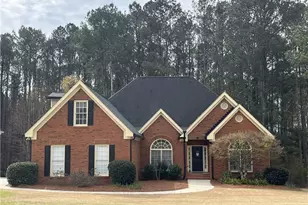 7524 Greens Mill Dr, Loganville, GA 30052 - Photo 1