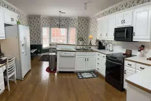 7524 Greens Mill Dr, Loganville, GA 30052 - Photo 9