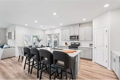 401 Murphy Avenue, Canton, GA 30114 - Photo 9