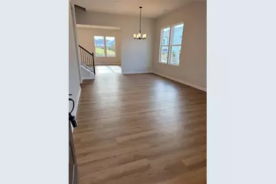 4326 Buttonwood Ln, Lilburn, GA 30047 - Photo 5