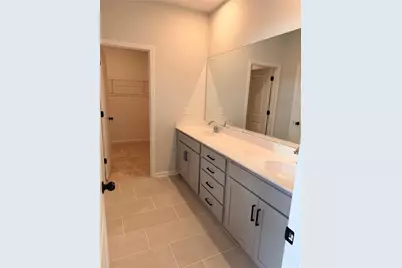 4326 Buttonwood Ln, Lilburn, GA 30047 - Photo 23