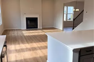 4326 Buttonwood Ln, Lilburn, GA 30047 - Photo 13