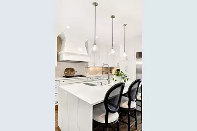 16 Conifer Circle NE, Atlanta, GA 30342 - Photo 19