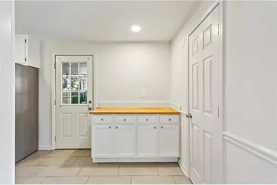 2474 Warwick Circle NE, Atlanta, GA 30345 - Photo 11