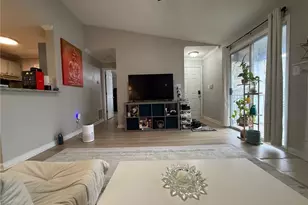 324 Granville Ct, Atlanta, GA 30328 - Photo 5