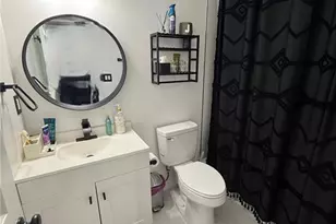 324 Granville Ct, Atlanta, GA 30328 - Photo 17