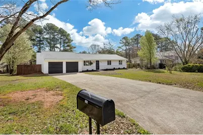 1680 Wingard Drive, Marietta, GA 30062 - Photo 3