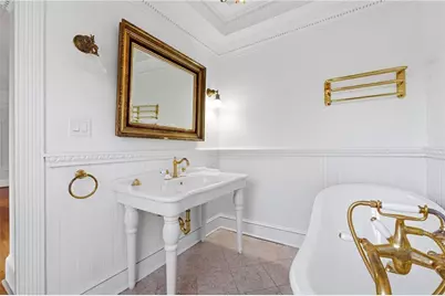 5695 Glen Errol Road NW, Sandy Springs, GA 30327 - Photo 25