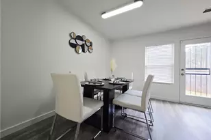 2529 Piering Dr, Lithonia, GA 30038 - Photo 11