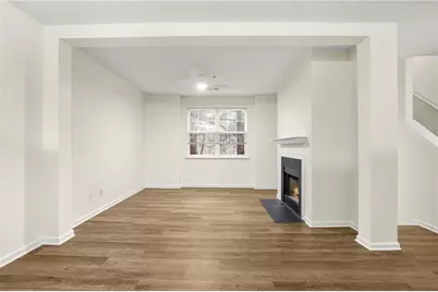 206 Village Square Drive, Woodstock, GA 30188 - Photo 9