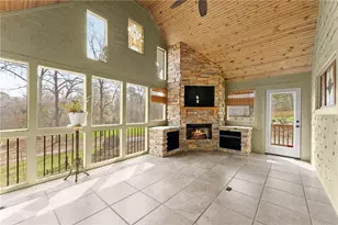 5825 Sweetbottom Ln, Clermont, GA 30527 - Photo 3