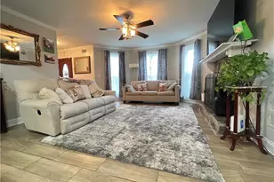 4045 Cranston Ct, Duluth, GA 30096 - Photo 9