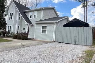 4045 Cranston Ct, Duluth, GA 30096 - Photo 3