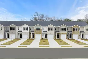 121 Kenmore Cir, Perry, GA 31069 - Photo 1