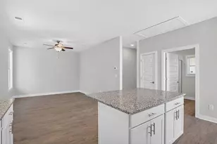 200 Maddux St, Fayetteville, GA 30214 - Photo 11