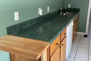 140 Line St, Buford, GA 30518 - Photo 15