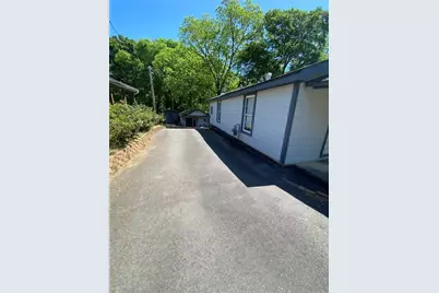 140 Line Street, Buford, GA 30518 - Photo 3