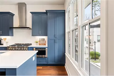 4006 Hazel Nut Lane, Atlanta, GA 30342 - Photo 13