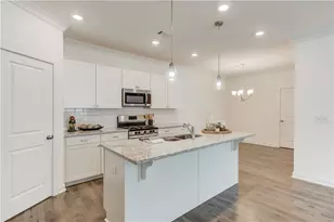 2929 Rambler Dr, Loganville, GA 30052 - Photo 7