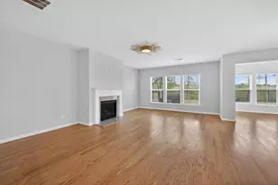 7277 Maple Brook Ln, Flowery Branch, GA 30542 - Photo 15