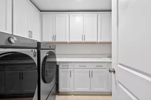 7277 Maple Brook Ln, Flowery Branch, GA 30542 - Photo 55