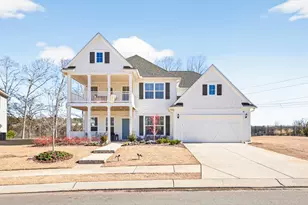 7277 Maple Brook Ln, Flowery Branch, GA 30542 - Photo 3